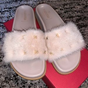 VALENTINO PINK MINK FUR STUDDED SLIDES